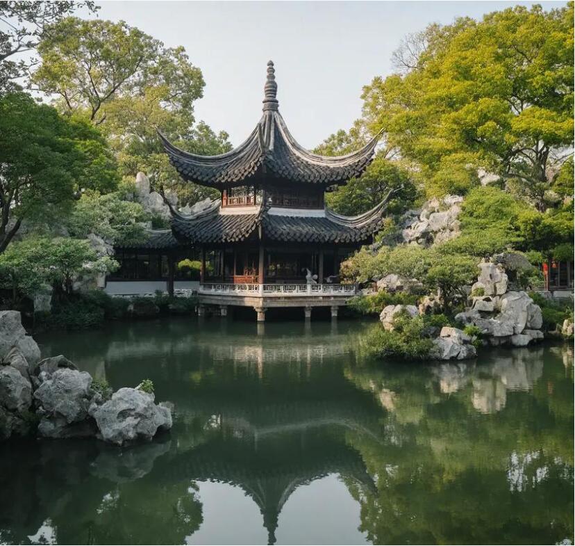 长沙雨花漂流餐饮有限公司